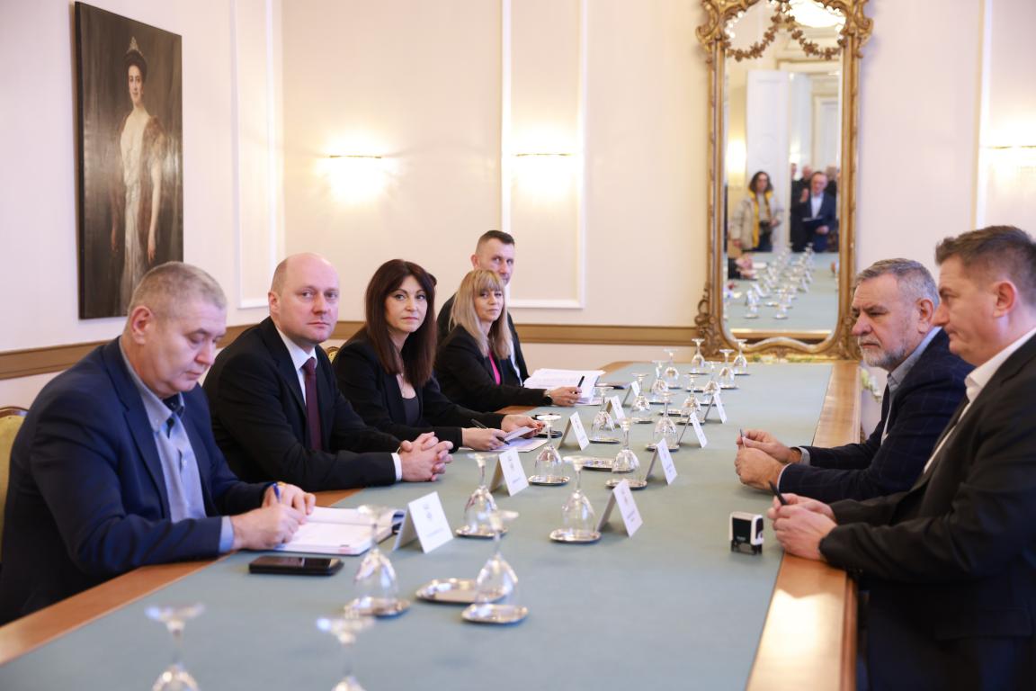 Potpisan ugovor s izvođačem radova na dogradnji OŠ Ivana Kukuljevića Belišće